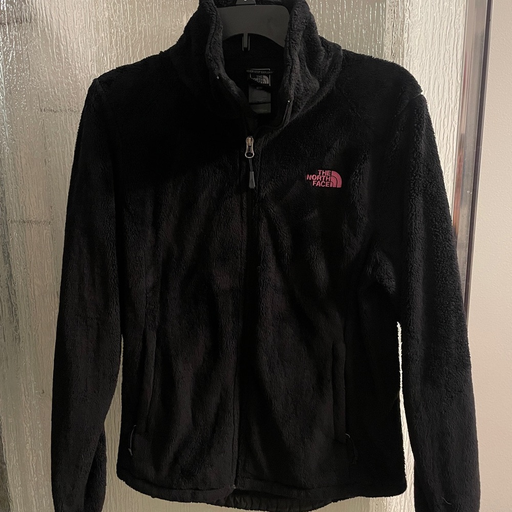Like new black breast cancer awareness edition north face zip jacket 🖤